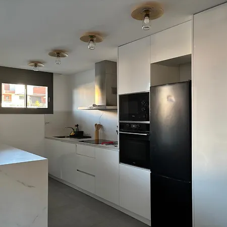 Casa Con Piscina Y Parking En Holiday home *
