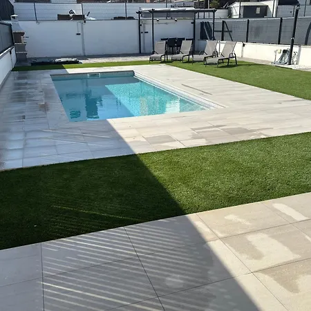 Tatil Evi Casa Con Piscina Y Parking En *