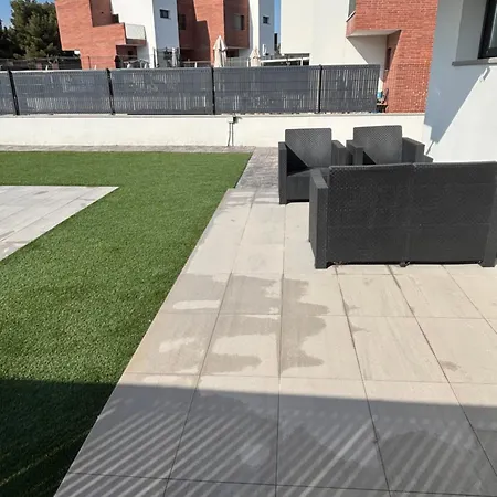 Casa Con Piscina Y Parking En Tatil Evi *